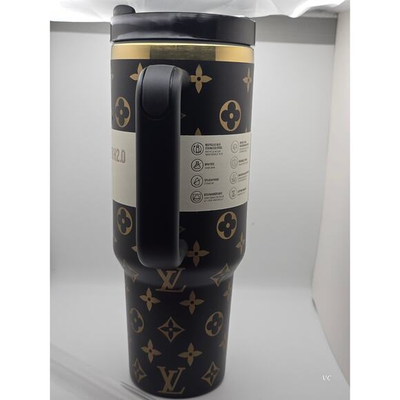 LV x Stanley 40oz Quencher H2.0 Tumbler Black/Gold with Straw–Limited Edition - Picture 4 of 6
